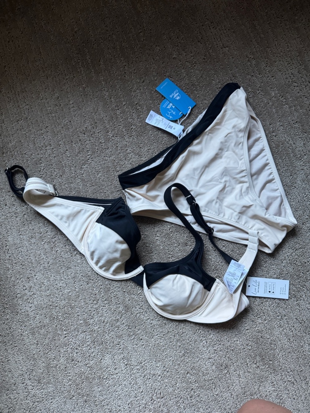 Cupshe Black and Cream Colorblock Underwire Bikini
